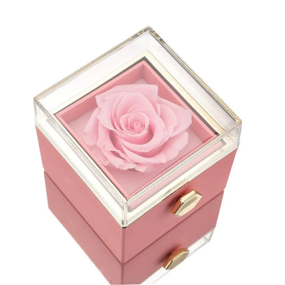 Elegant interlocking necklace displayed in a luxurious jewelry box, highlighting its timeless and sophisticated design.