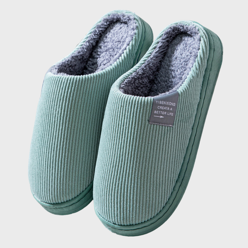 Women's soft slippers with a plush interior and a durable sole, designed for ultimate comfort and everyday wear at home.