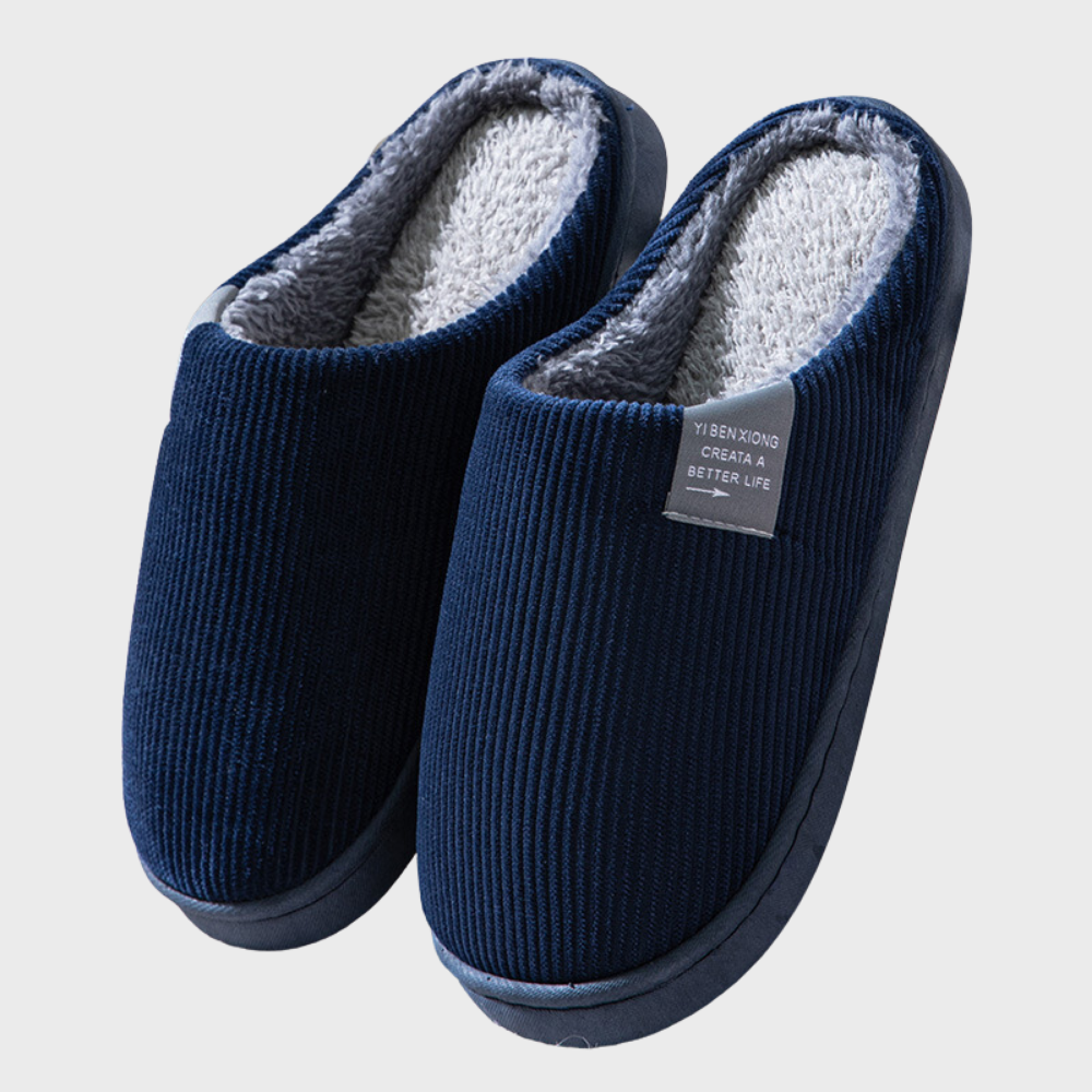 Women's soft slippers with a plush interior and a durable sole, designed for ultimate comfort and everyday wear at home.