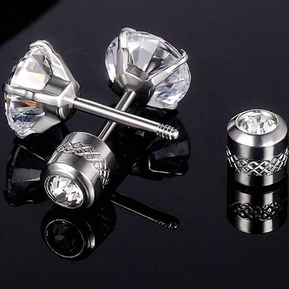 Elegant stud earrings featuring a dazzling gemstone design, crafted for a timeless and sophisticated look.